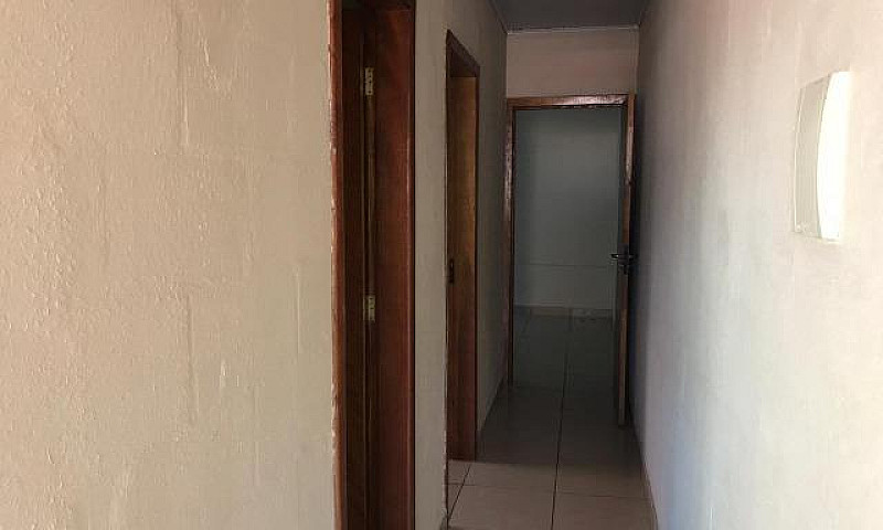 Casa Com 2 Quartos -...