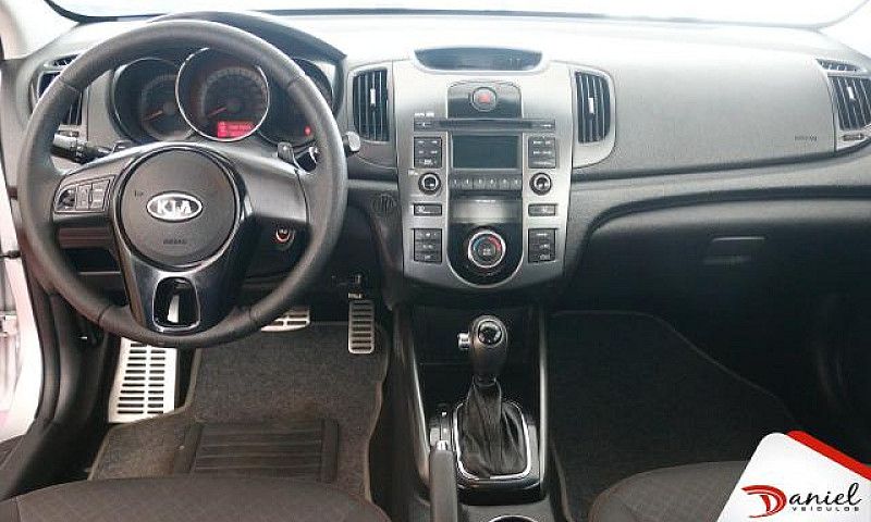 Kia/Cerato Sx3 1.6 2...