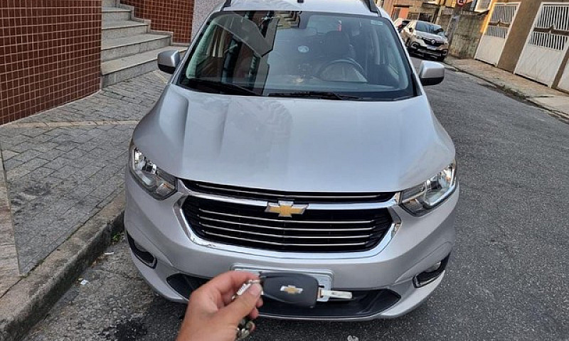 Carro Chevrolet Prat...