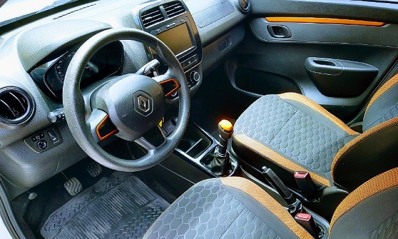 Renault Kwid Outside...