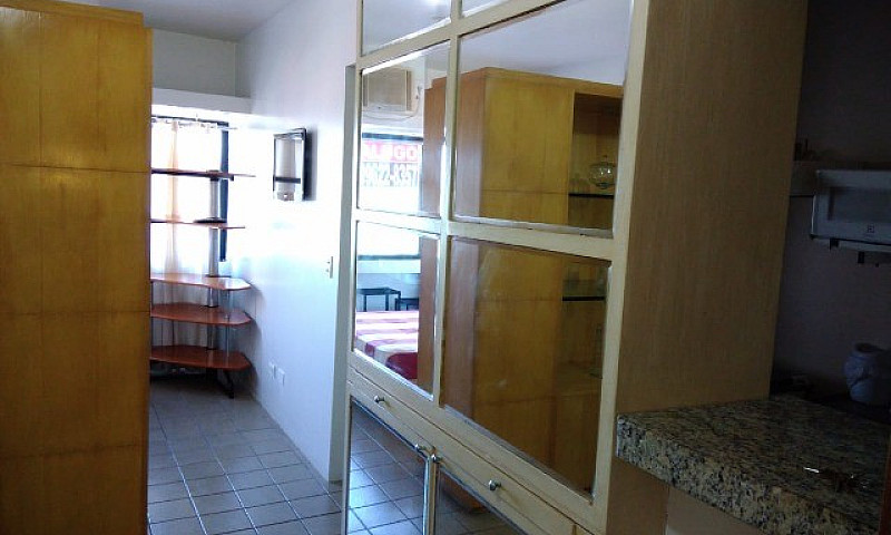 Aluga-Se Um Apartame...