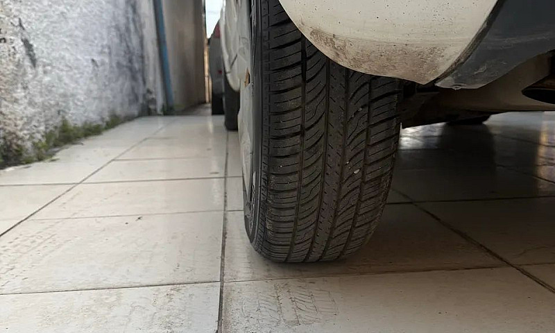 Fiat Uno Drive 1.0 F...