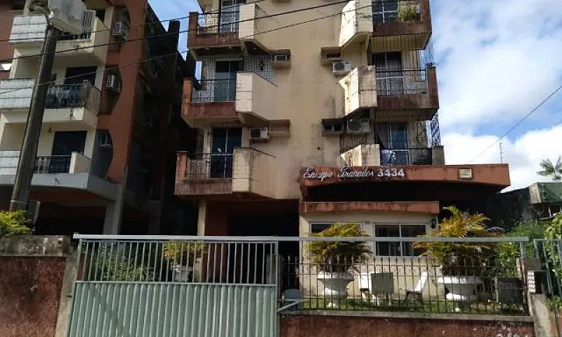 Apartamento Ed Henri...