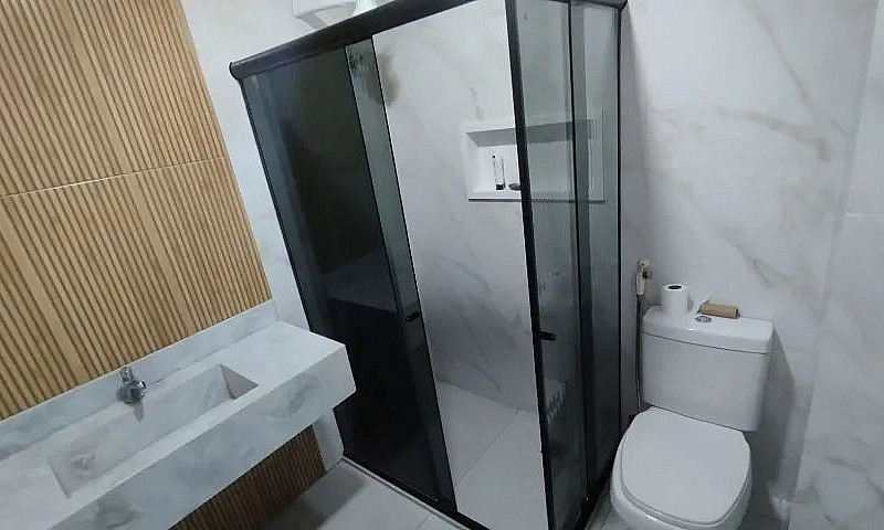 Apto Amplo (134 M2)....