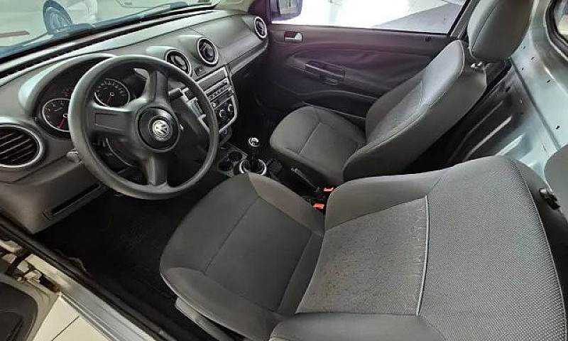 Volkswagen Saveiro 1...