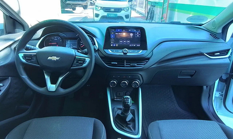 Chevrolet Onix Hatch...
