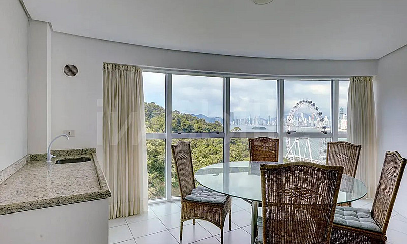 Apartamento Edifício...