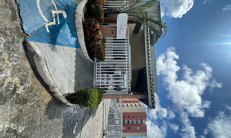Santa Lúcia Residenc...