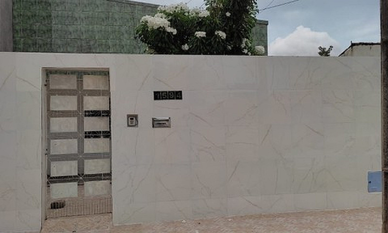 Casa Ampla E Ventila...