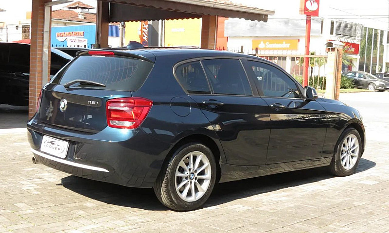 Bmw 118Ia / Urban/Sp...