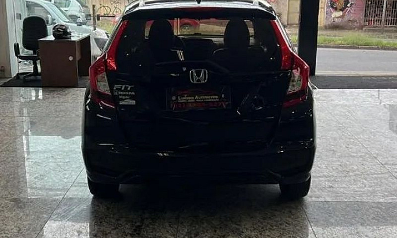 Honda Fit 1.5 Impecá...