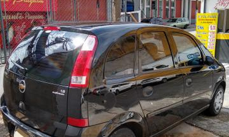 Vendo Meriva 1.8 Joy...