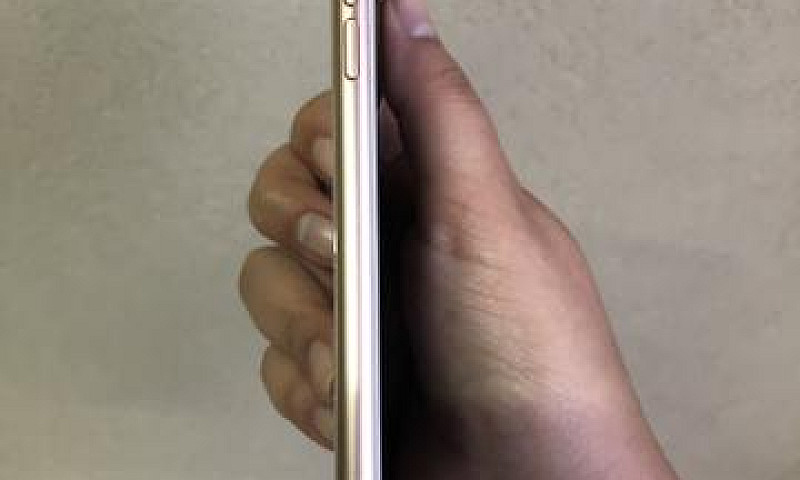 8 Plus Gold 64Gb...