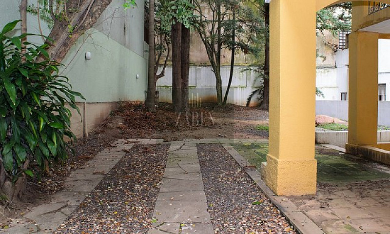 Casa Comercial Em Fr...