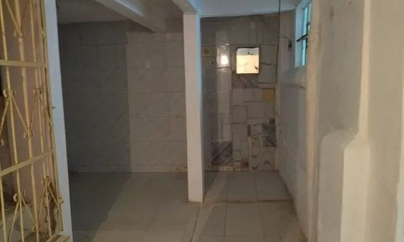 Casa No Vale Das Ped...