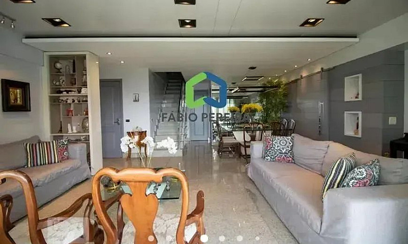 Cobertura Com 3 Suít...