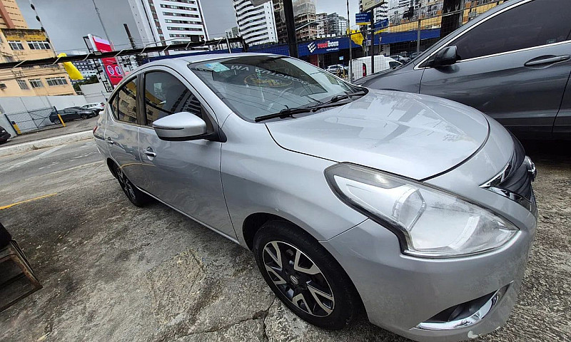 Nissan Versa Sl 1.6 ...