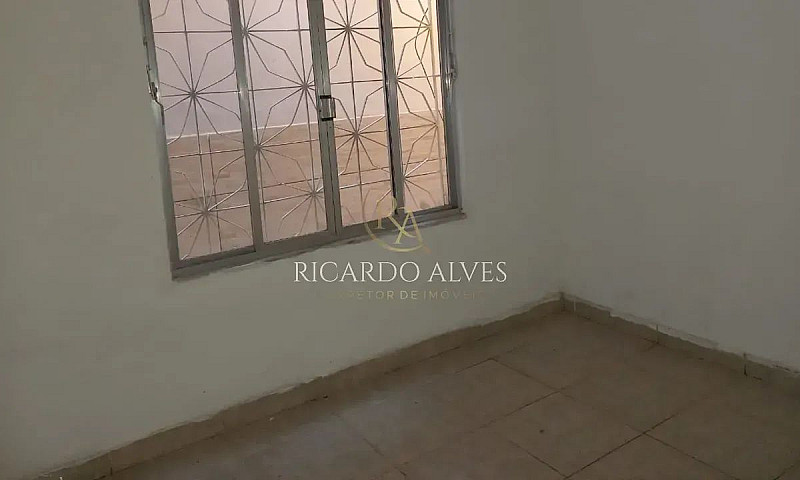 Casa Com 2 Quartos E...