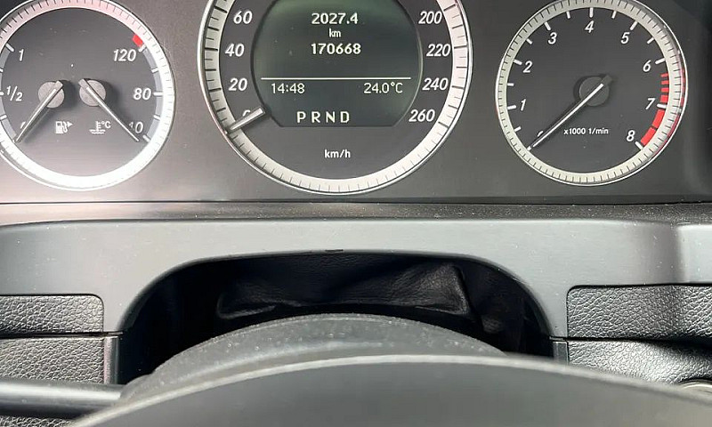 Mercedes-Benz C-180 ...