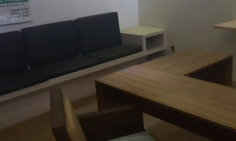 Suite Mobiliada Na R...