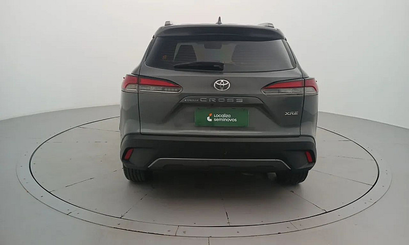 Toyota Corolla Cross...