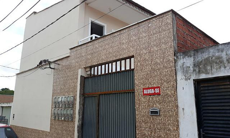 Aluga-Se Kitinet Pró...