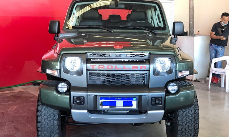 Troller T4 2021 3 Mi...