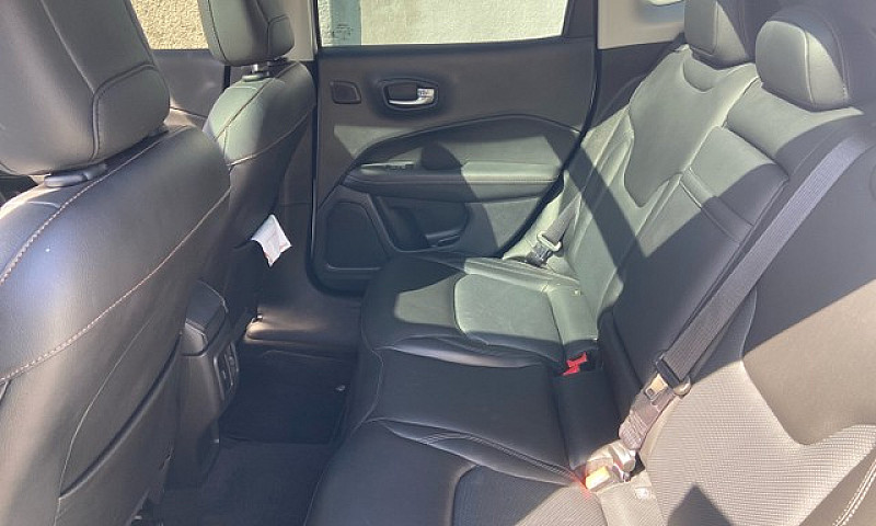 Jeep Compass Longitu...