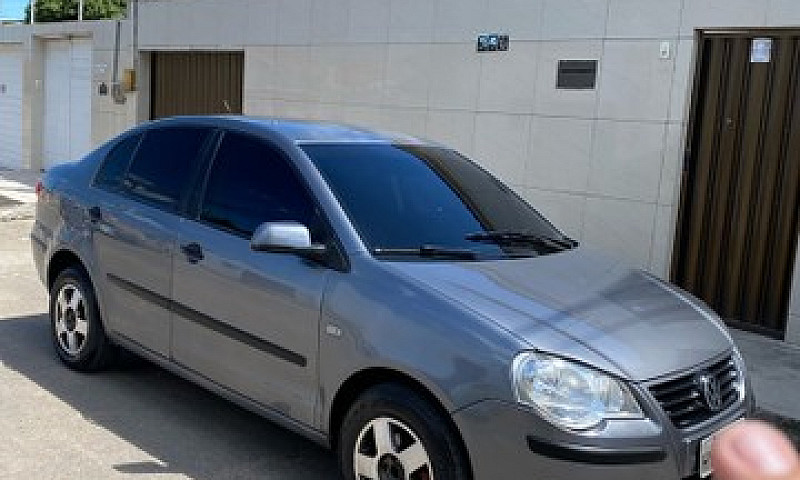 Polo 1.6 Sedan - 200...