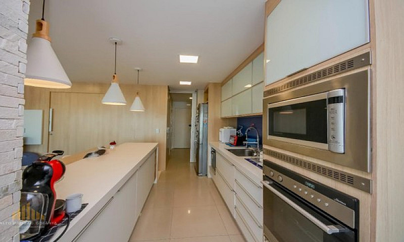 551 - Apartamento À ...