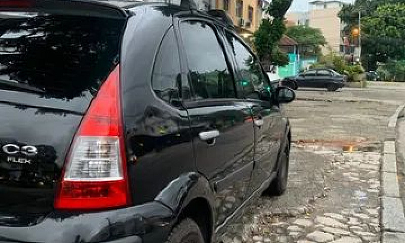 C3 2008 Pouquíssimo ...