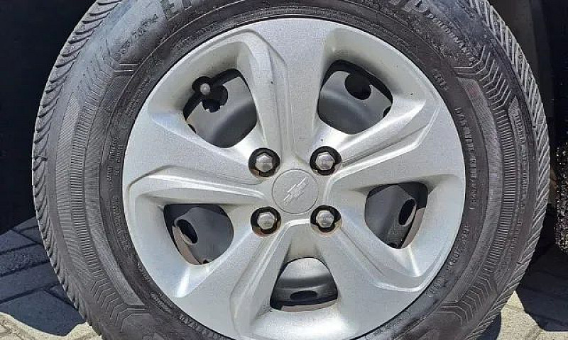 Chevrolet Onix 1.0...