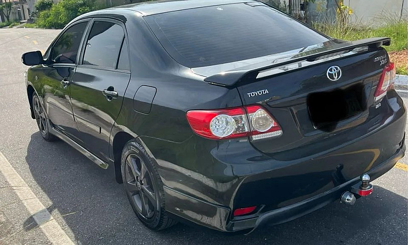 Toyota Corolla Xrs 2...