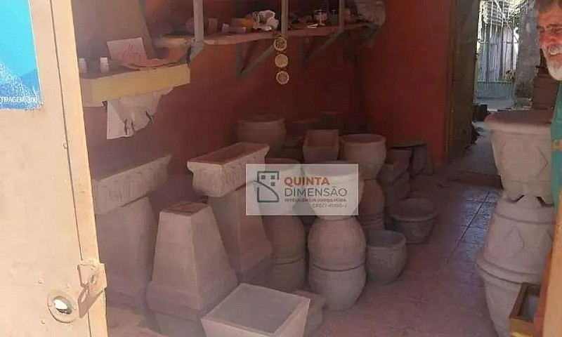 Casa Com 2 Dormitóri...