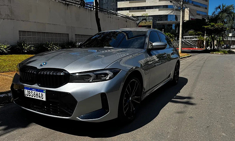 Bmw 330E 2023...