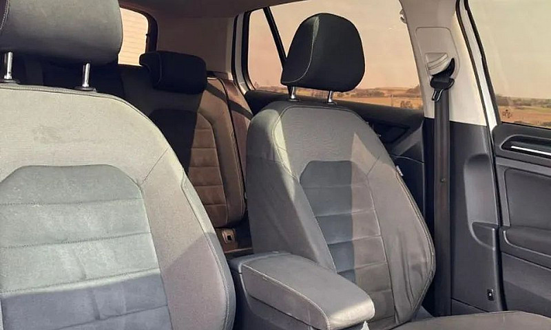 Volkswagen Golf High...