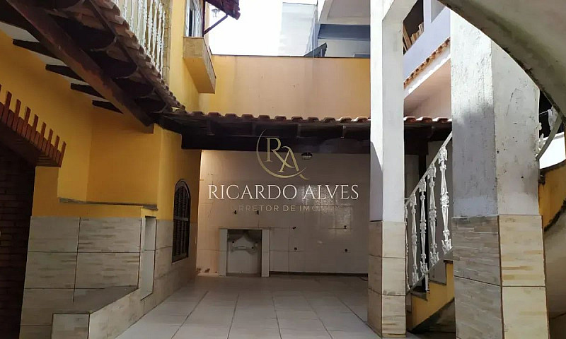 Casa Com 2 Quartos E...