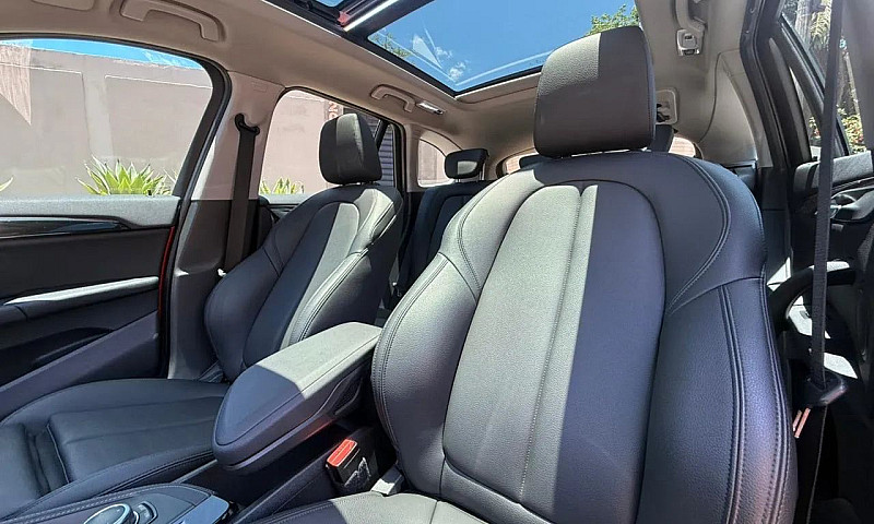 Bmw X1 Sdrive 20I X-...