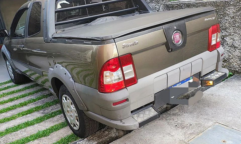 Fiat Strada Working ...