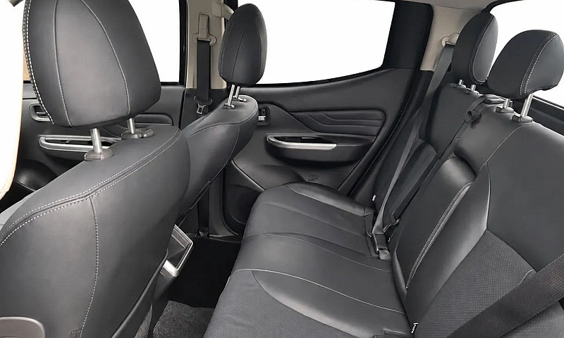 Mitsubishi L200 Trit...