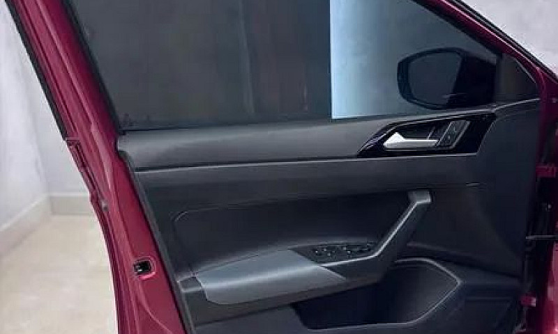 Volkswagen Nivus Hig...