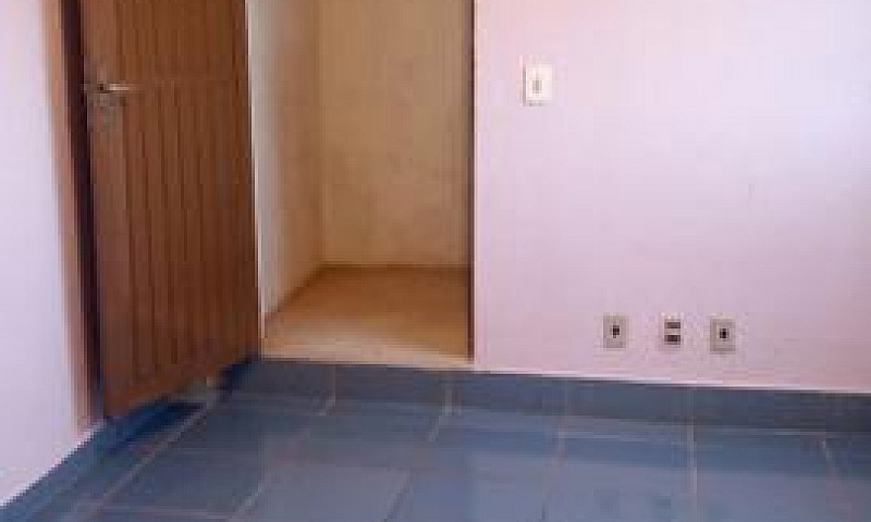 Casa De Aluguel...