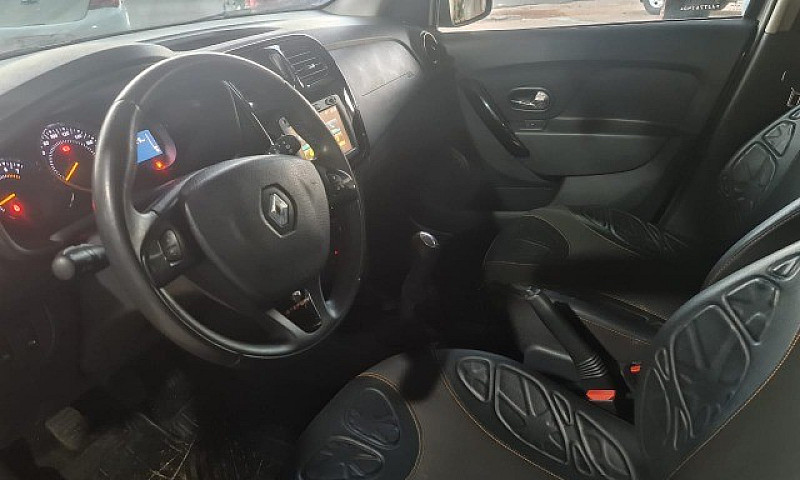 Renault Sandero Step...
