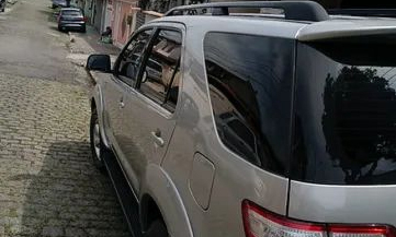 Vendo Hillux Sw4 Ano...