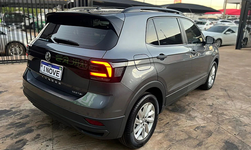 Volkswagen T-Cross 1...