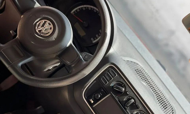 Volkswagen Up! Take ...