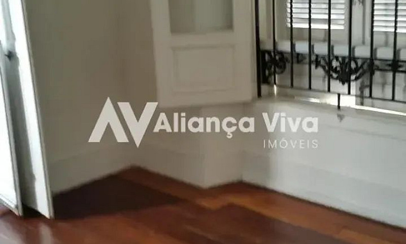 Laranjeiras | Casa 1...