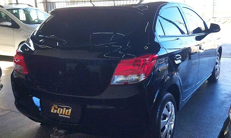 Chevrolet Onix Hatch...
