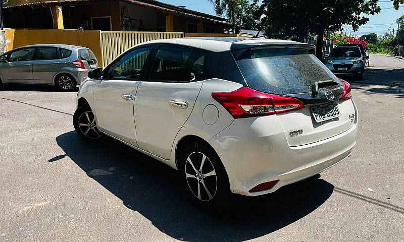Toyota Yaris Xs 1.5 ...
