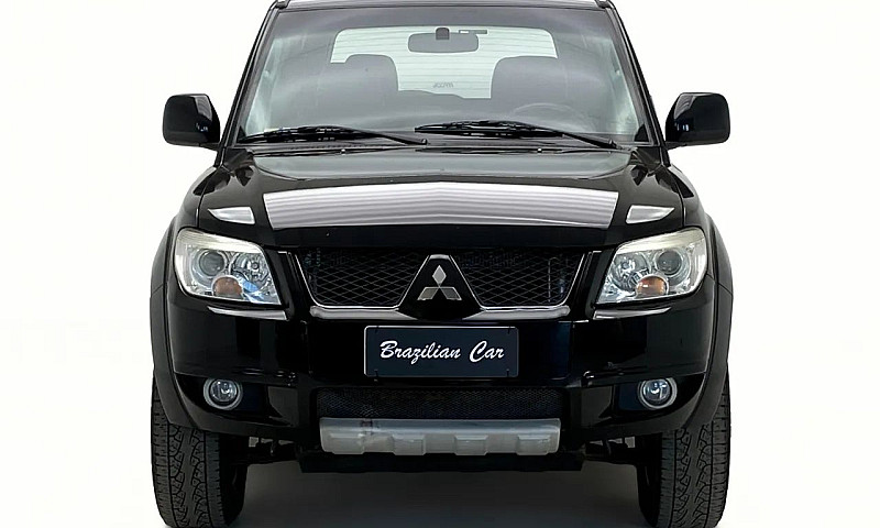 Mitsubishi Pajero Tr...